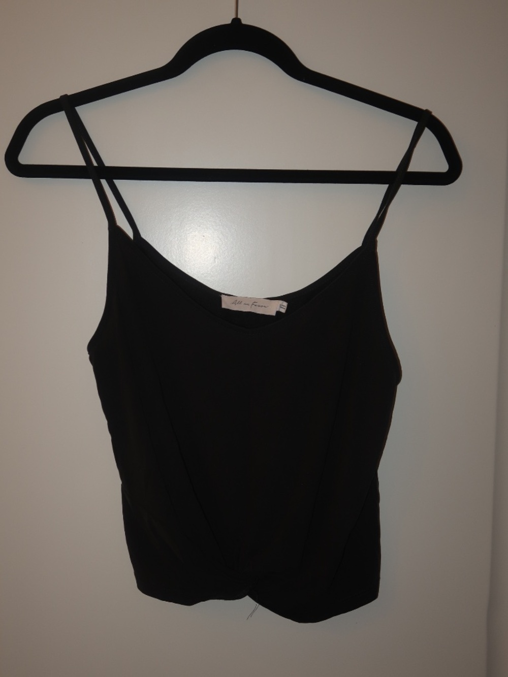 black tie cropped tank top